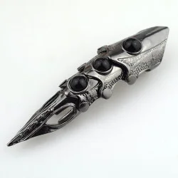 Silver Ring Vampire Claw...