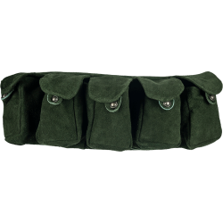SUEDE BELT WITH RICKAR BAGS...