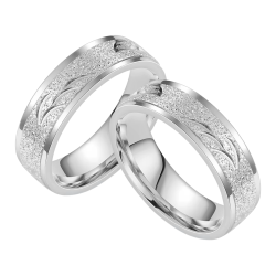 SET OF RINGS FOR A COUPLE...